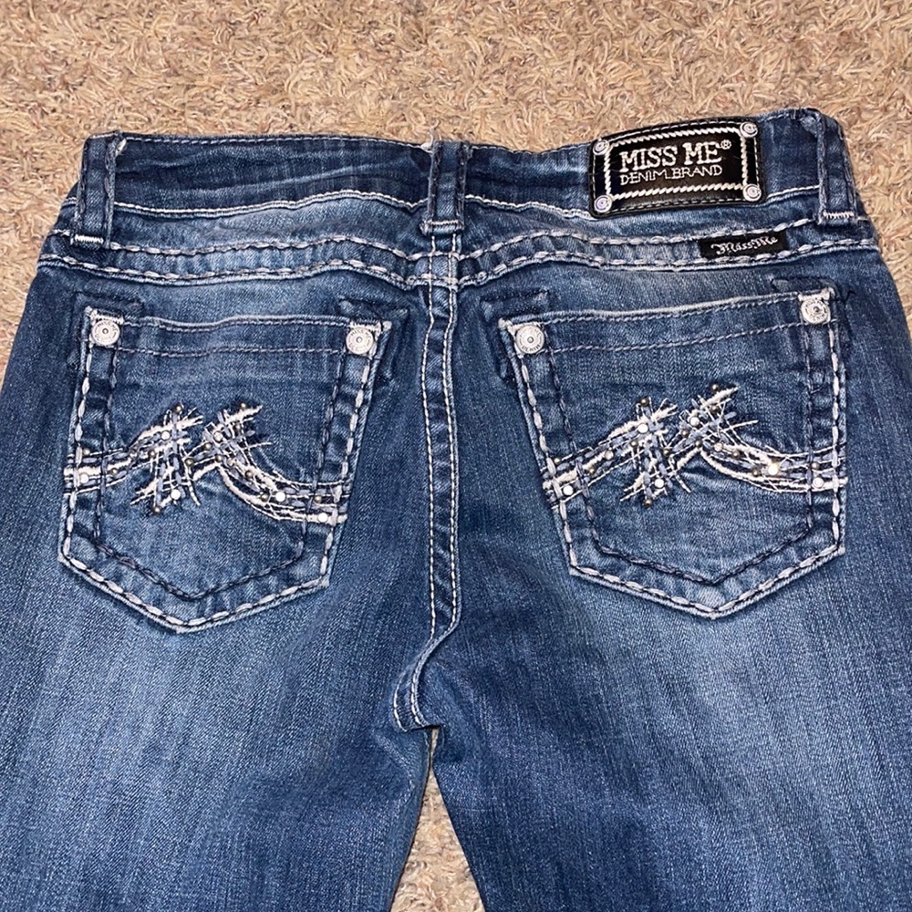Women’s Miss Me jeans
